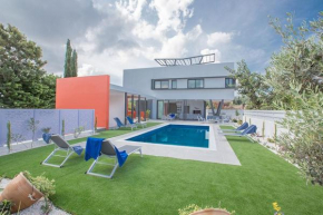 Villa Apomono - New Luxury 3 Bedroom Protaras Villa with Pool - Close to the Beach